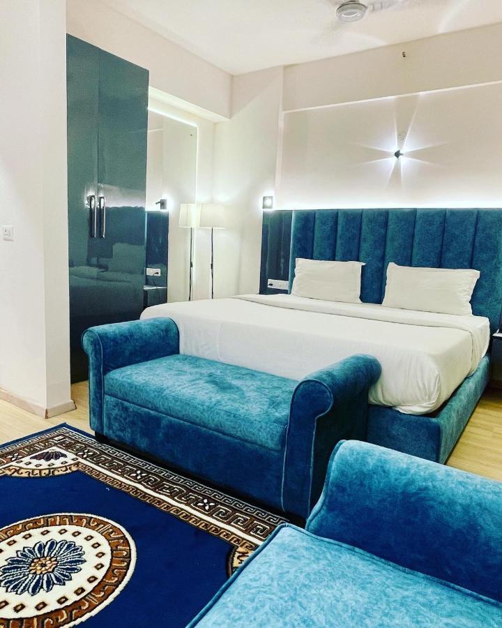 Neel Skye - Couple Friendly - Dlf My Pad, Gomtinagar , Lucknow Aparthotel Exterior photo