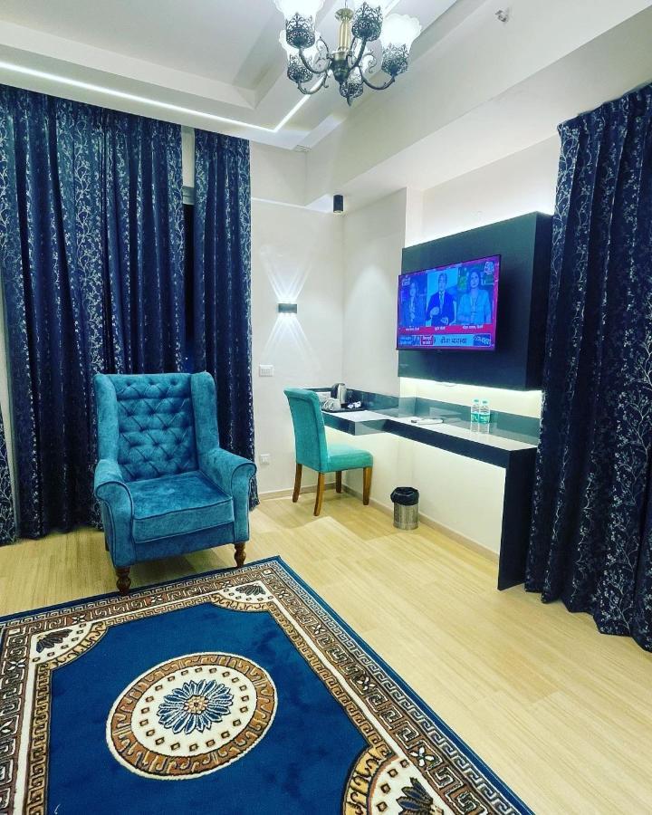 Neel Skye - Couple Friendly - Dlf My Pad, Gomtinagar , Lucknow Aparthotel Exterior photo